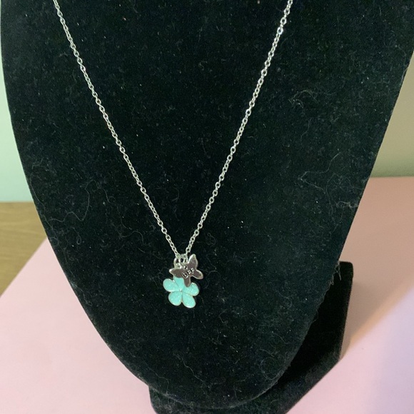 Cute Claire’s BFF necklace, 18” - Picture 3 of 6